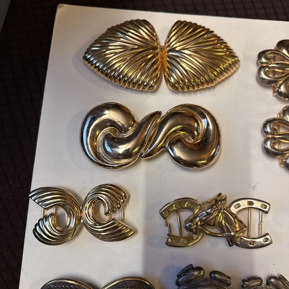 Vintage Lot Gold And Silver Toned Belt Buckles Plus Other Things Some Signed - Image 2 of 4