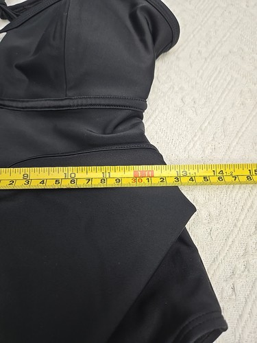 One-Piece Swimsuit Black Cutouts In Cleavage Low Back Sz M Classic Sexy NWT - Picture 5 of 9