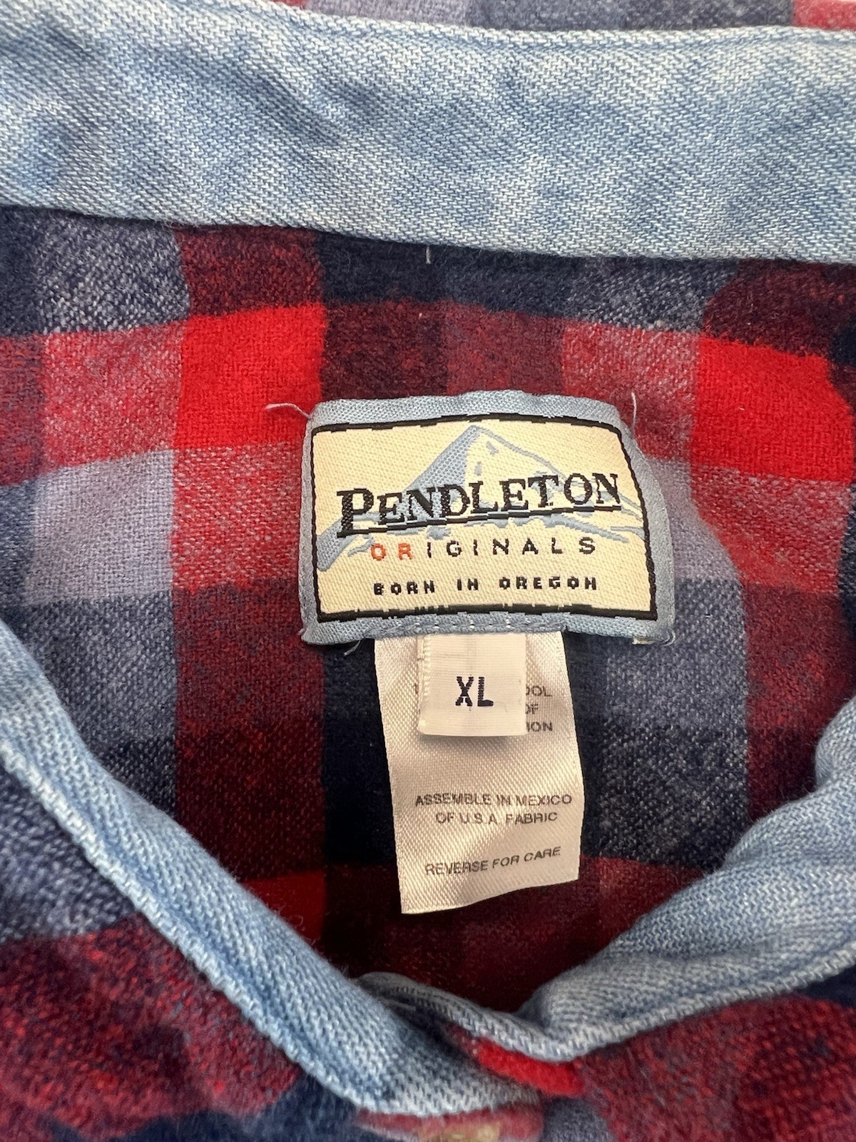 Pendleton Wool Flannel Plaid Button-Up Shirt Ches… - image 3