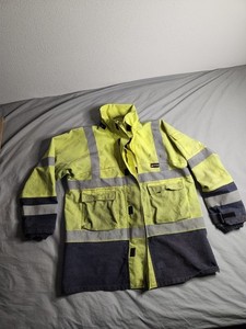 Neilsen Rain Wear Pro Arc Rain Jacket Mens Size 2XL Neon Green Reflective Safety