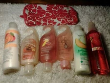 7 pieces Avon mixed beauty lot BATH & BODY **FREE** Beauty Heart Bag SHOWER GELS
