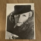 Picture 2 of 9