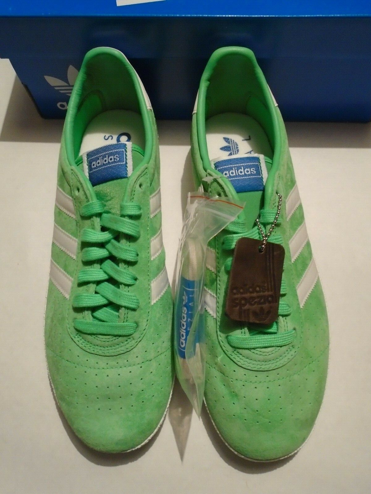 liam gallagher adidas trainers green