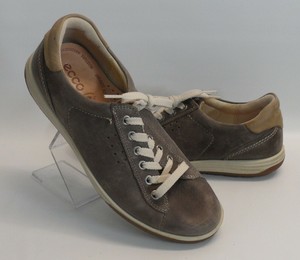 ecco gray shoes