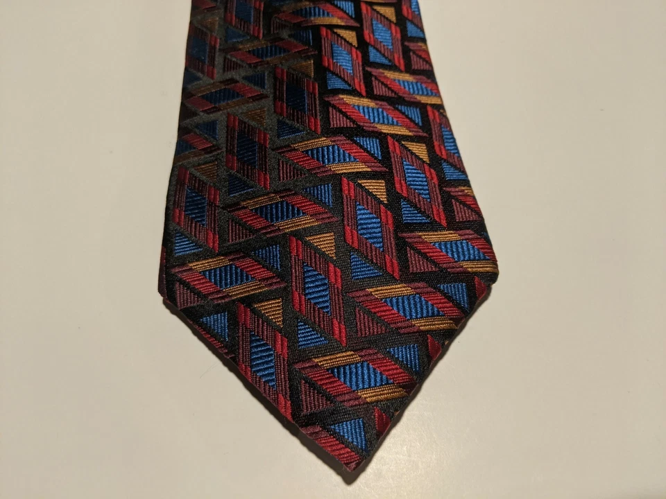 Buckingham Tradition Quality Made in the USA 95% Polyester 5% Silk nice tie - Изображение 2 из 4