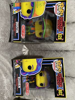 FUNKO POP STRANGER THINGS ELEVEN & DUSTIN BLACK LIGHT TARGET EXCLUSIVE SET OF 2!