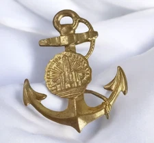 Antique Art Deco ROCKEFELLER CENTER Brass Figural Anchor Souvenir Pin Brooch