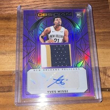 2024-25 Panini Obsidian Yves Missi Rookie Jersey Auto Purple Flood /75 #226