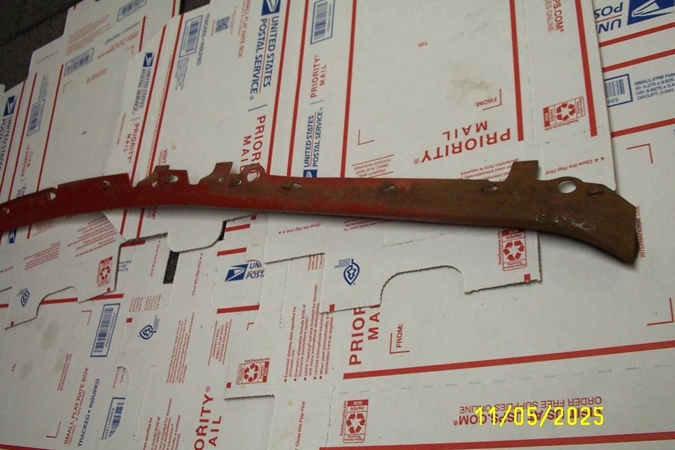 1963  CHEVROLET IMPALA RH KICK PANEL WINDLACE RETAINER biscayne  belair - Image 3 of 4