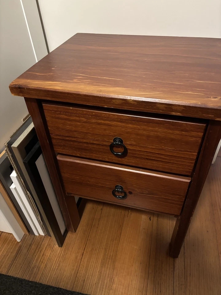 Queen Bedroom 4 Piece Suite  - image 2 of 4