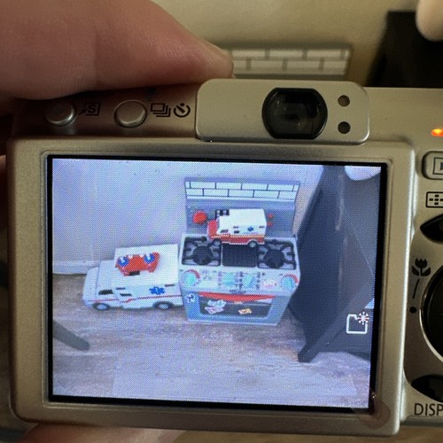 Canon Powershot S80 Digital Camera 8 MP 3.6x Zoom - Picture 8 of 24