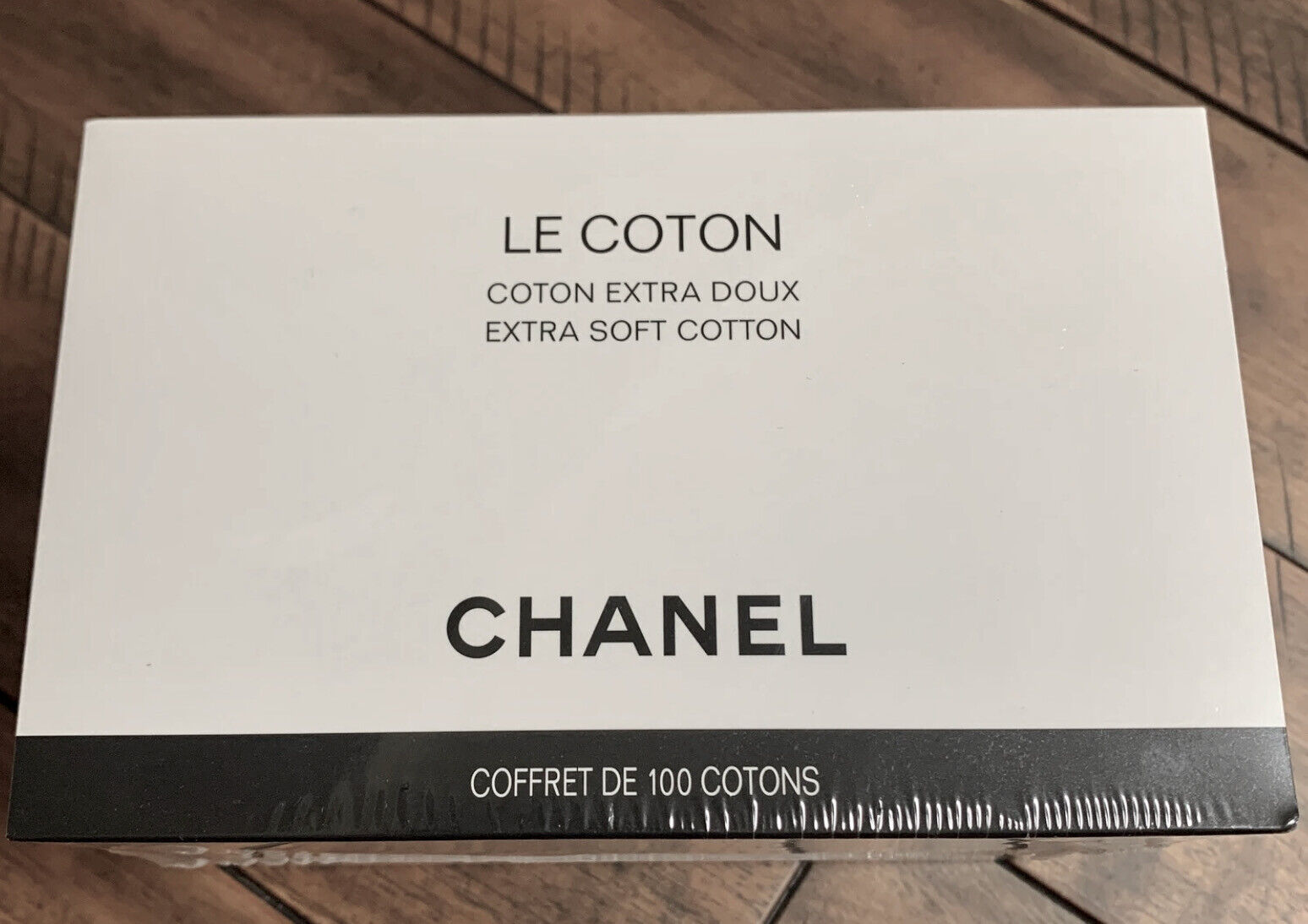 CHANEL Le Coton Extra Soft Cotton with Logo - Pack of 100 for sale