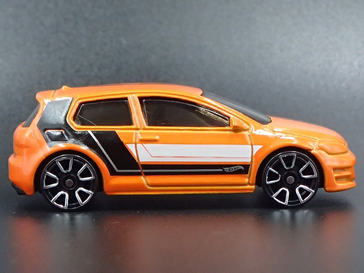 2012-2019 VW VOLKSWAGEN GOLF GTI MK7 1:64 SCALE COLLECTIBLE