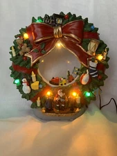 Animated Christmas Wreath FG Square Lights Music Train Polyresin In Box