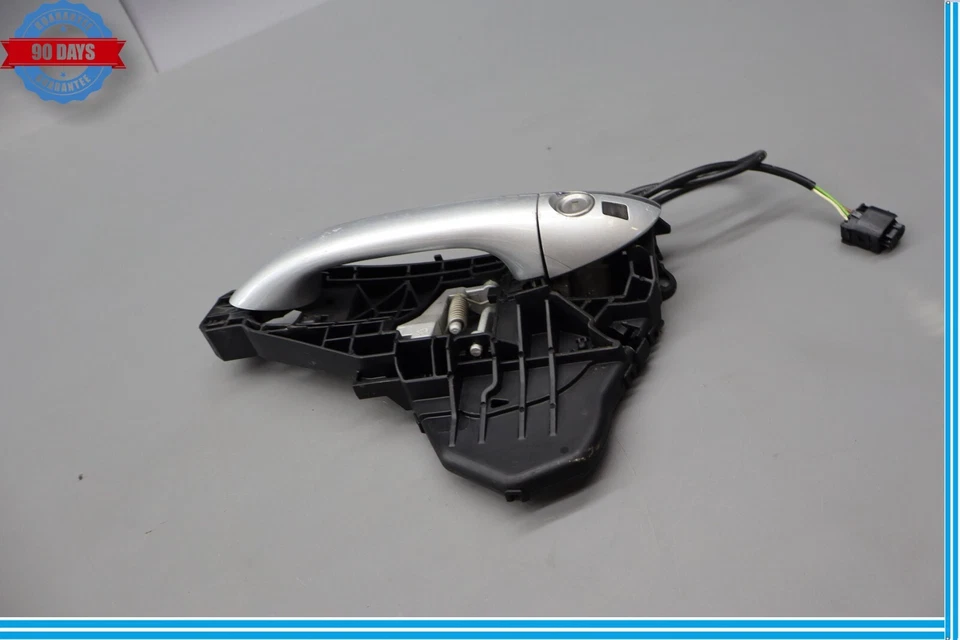 Manija de puerta exterior delantera izquierda plateada OEM 06-12 MERCEDES ML320 GL450 W164 Foto 4 de 4