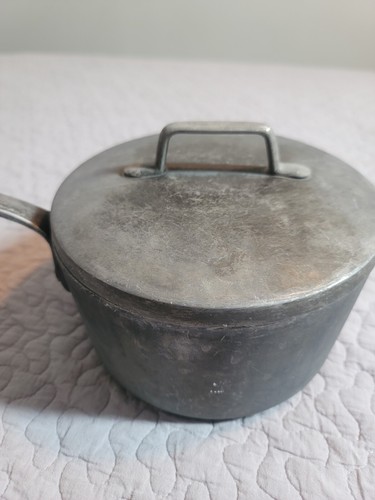 Vintage MAGNALITE PROFESSIONAL 2 Quart Saucepan 5301 With Lid USA GHC - Picture 3 of 6