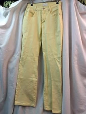 NWT French Dressing Jeans Womens Size 2P BUTTER YELLOW Denim RIVETED