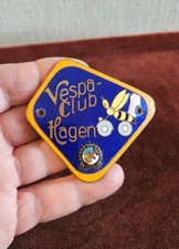 NICE VINTAGE ENAMEL SCOOTER BADGE # VESPA CLUB HAGEN GERMANY