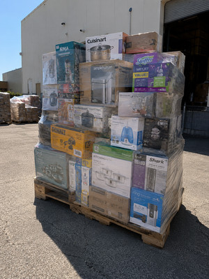 Amazon Wholesale Consumer Goods Retail Merchandise Collection