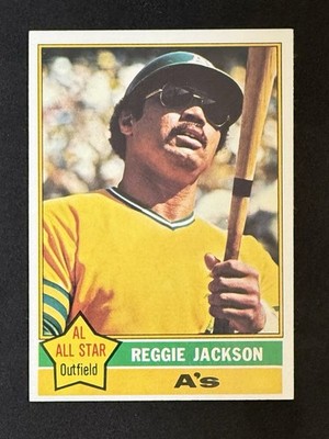 1976 Topps - Reggie Jackson #500 AI GRADE 8!   NEAR MINT  