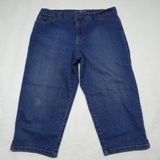 GLORIA VANDERBILT Womens Size 16P Slimming Effect Amanda Capri Jeans