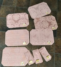 Linens n Things Tablecloth w/  Napkins & Placemats Rose Colored Oblong 84 x 67 
