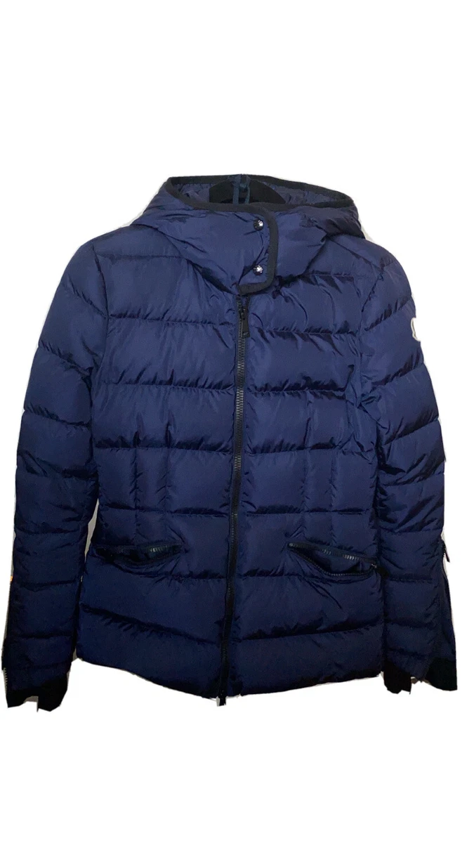 Moncler betula hooded sales puffer coat