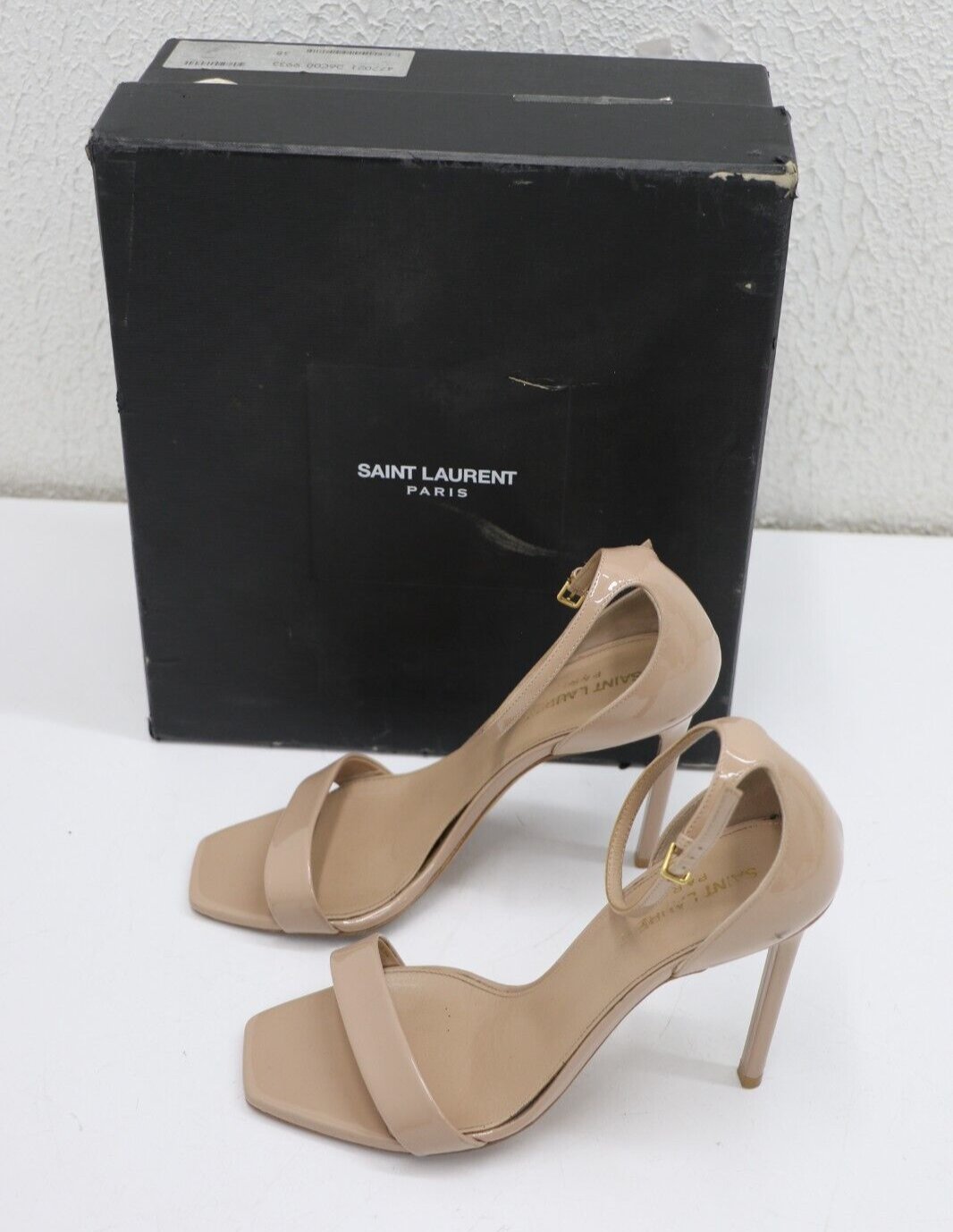 Sandali in pelle verniciata Saint Laurent taglia 8 EU 38