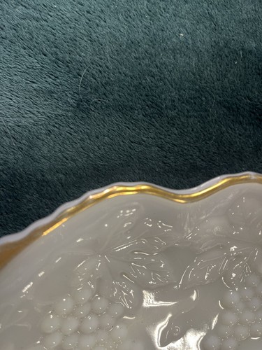Milk Glass Bowl/plate Faded Trim - Picture 8 of 13