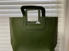 Macy’s GREEN Tote New With Tags in plastic!