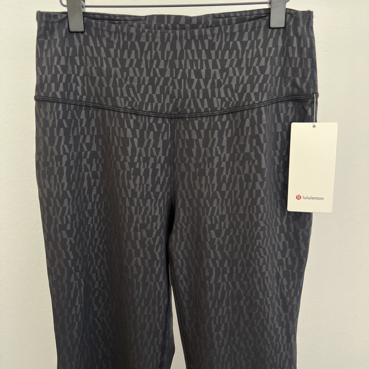 Lululemon Groove SHR Flare Pant *Nulu NWT Size 12 SGGL Black