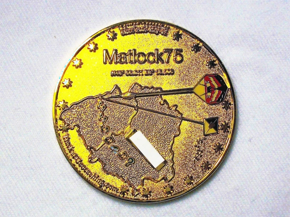 Brújula Matlock75 Rosa - Acabado Oro Pulido - Nueva Geocoin Sin Activar Foto 2 de 2