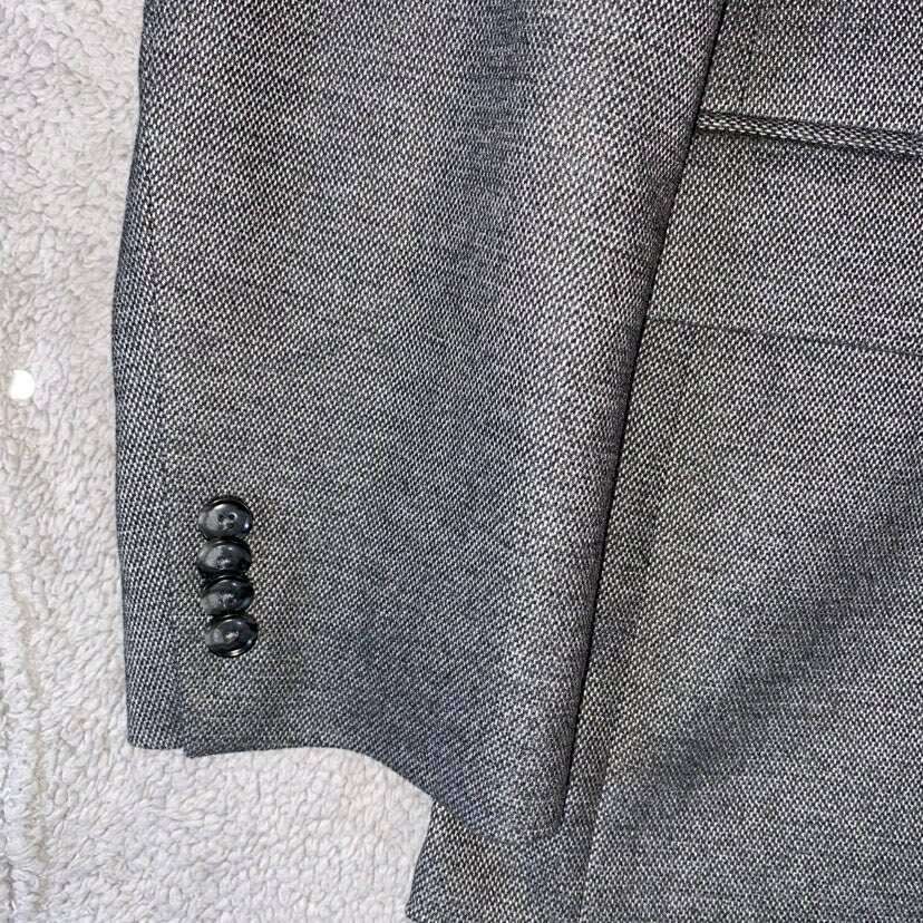 Picture 3 of 11