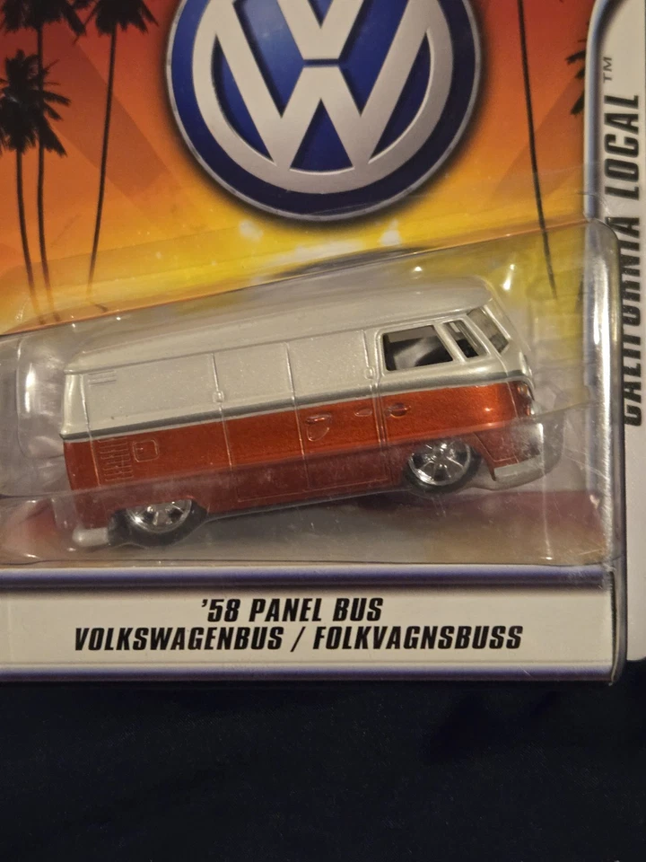 Autobús panel Hot Wheels 1958 Volkswagen. California local. Escala 1:50 Foto 2 de 3