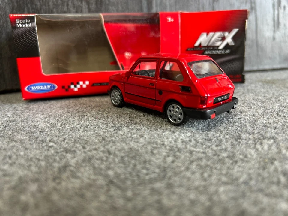 FIAT 126 1/35 WELLY auto modello modellino METALLO Polski Fiat 126 p Maluch ross - Immagine 4 di 4