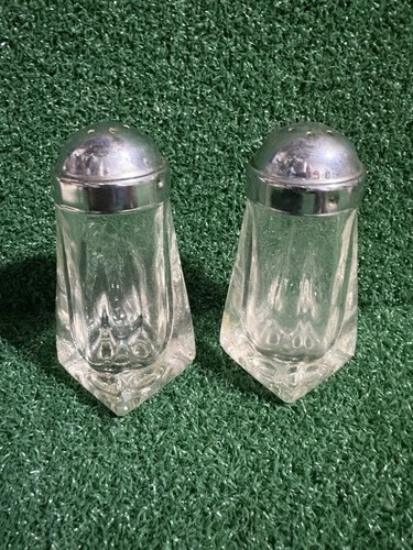 Vintage Early American Glass Salt & Pepper Shakers 4”
