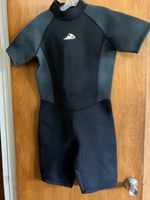 DivMystery Shorty Wet Suit Size NWT