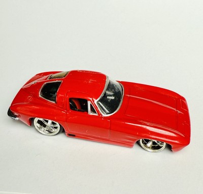 Jada 1:64 Big Time Muscle 1963 Chevy Corvette Stingray Red #12006 Split Window