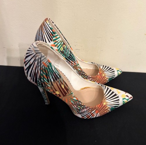 Neue Damenschuhe Republic LA mit Absatz Größe 7 - Bild 2 von 5