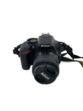 Nikon SLR Digital Camera DSLR D5500 18-55 VR II Lens Kit Black Used