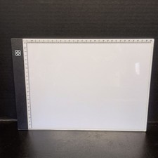 Ultra-Thin LED Light Pad for Tracing and Drawing