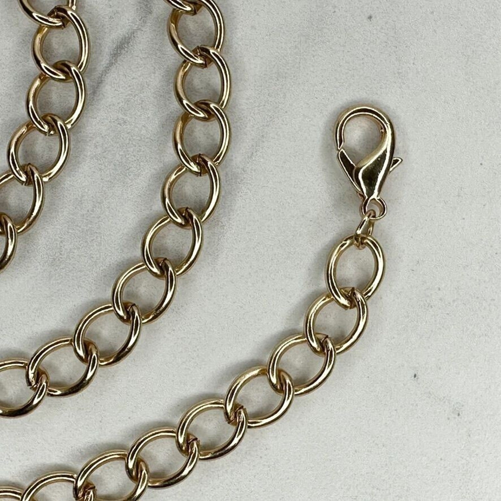 Gold Tone Simple Basic Metal Chain Link Belt Y2K … - image 2