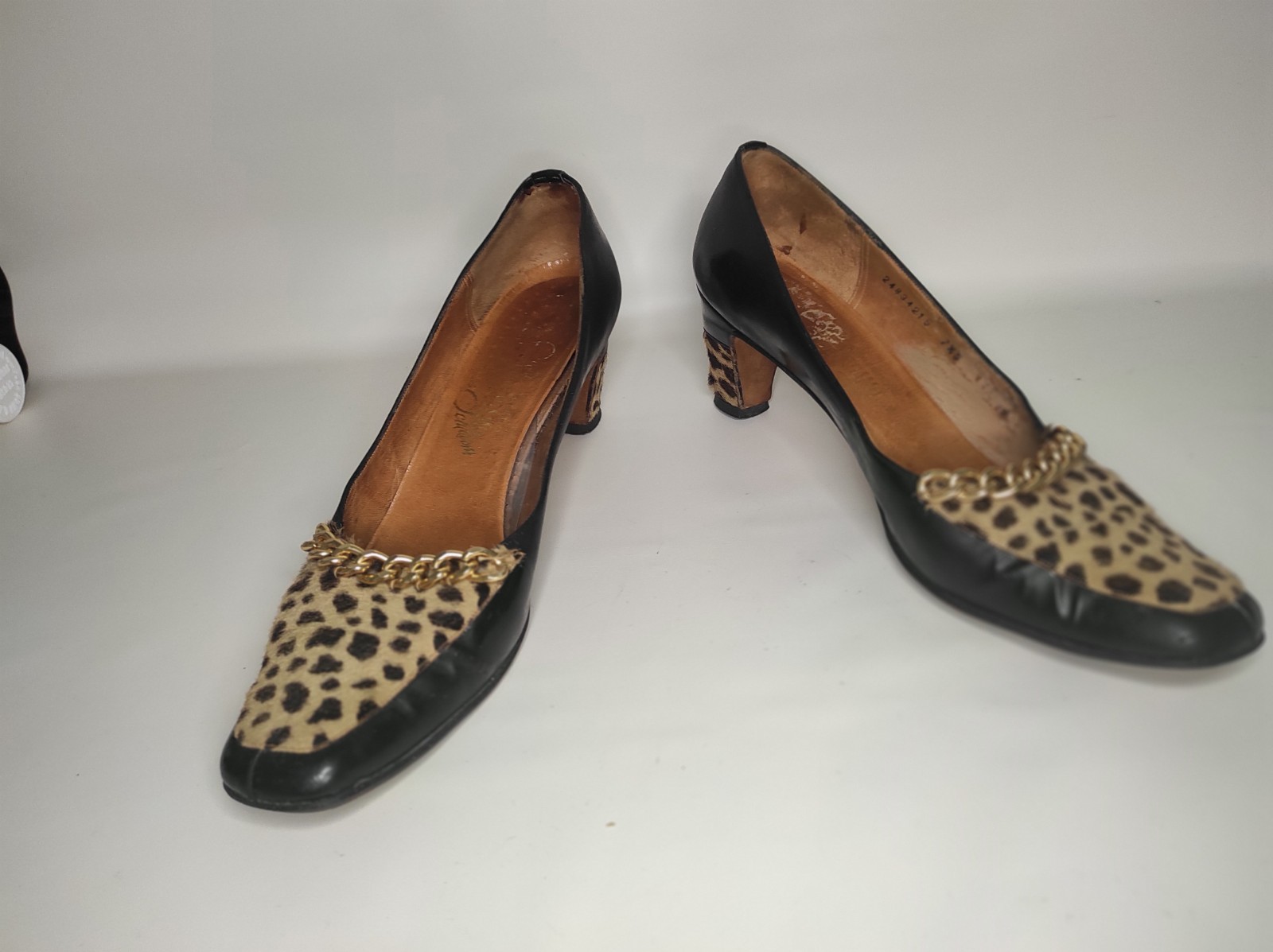 Rosina Ferragamo Schiavone 1960s Baltimore Leopard Shoes,  size 7.5 image 2