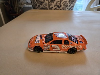 Dale Earnhardt #3 GM Goodwrench Wheaties 1/32  RCCA 1997 Nascsar Diecast