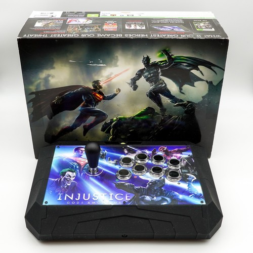 Injustice Gods Among Us - Disc Xbox 360 (käytetty