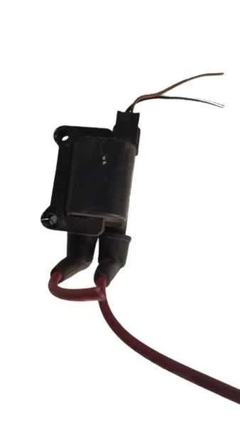 Coil/Ignitor 6 Cylinder Middle Fits 97-04 MONTERO SPORT 285714 - Image 2 of 4