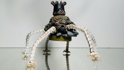 Nintendo Guardian Amiibo Figure The Legend of Zelda Breath of the Wild