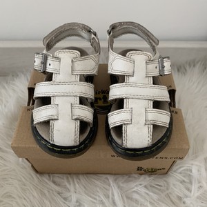 dr martens infant sandals