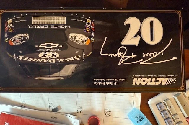 NASCAR 2005 Dave Blaney #07 Jack Daniels 1:24 Action Racer nuevo en caja Foto 3 de 4