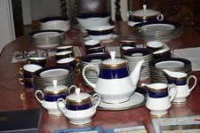 Romanov -Kaffeeservice- Porzellan für 24 Personen